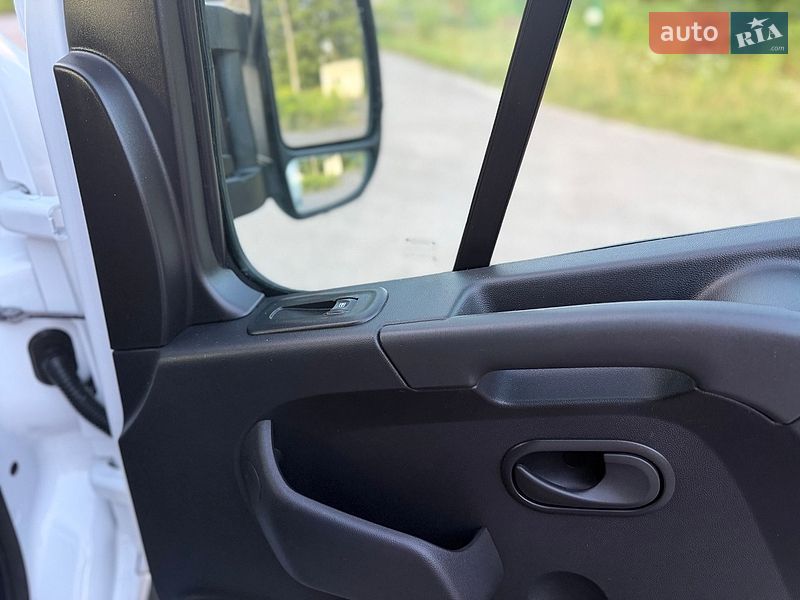 Грузовой фургон Renault Master 2021 в Дубно