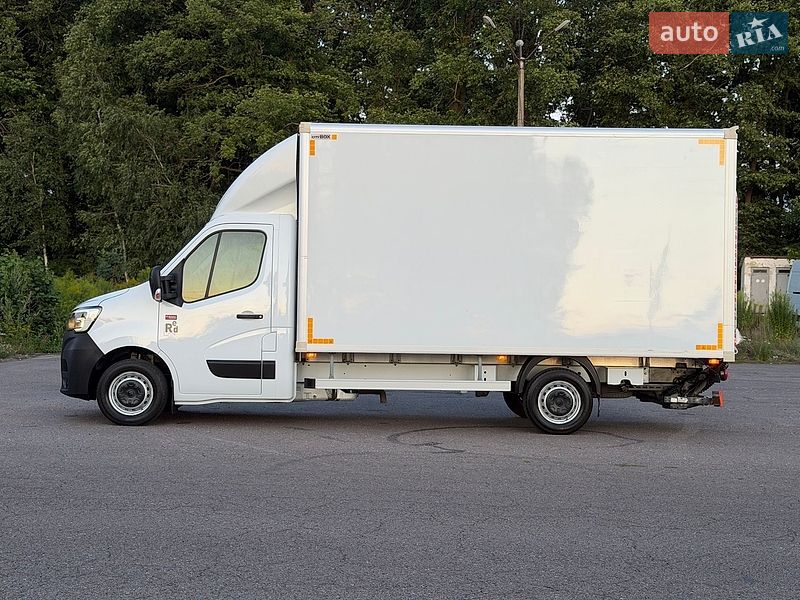 Грузовой фургон Renault Master 2021 в Дубно