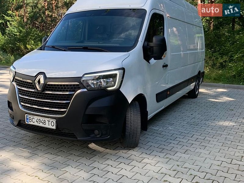 Вантажний фургон Renault Master 2020 в Львові