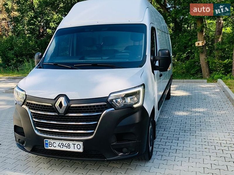 Вантажний фургон Renault Master 2020 в Львові