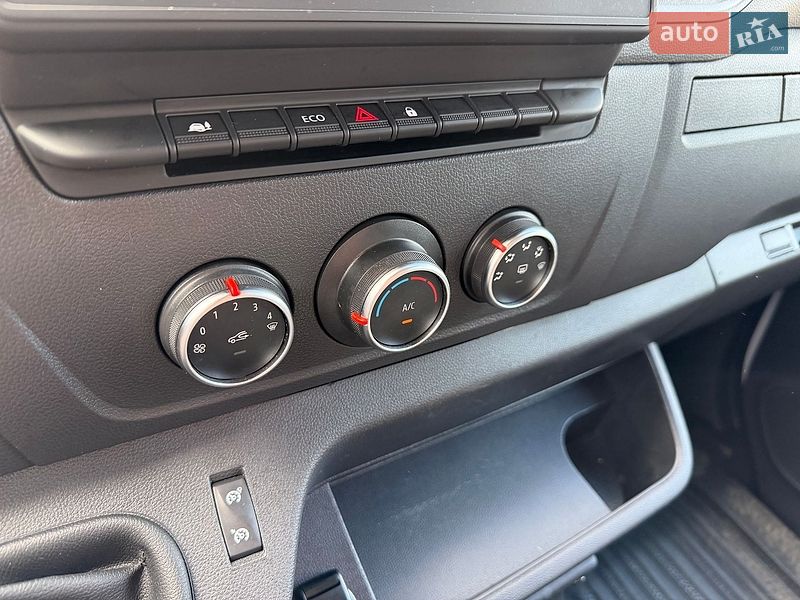 Мікроавтобус Renault Master 2019 в Луцьку фото 13 Мікроавтобус Renault Master 2019 в Луцьку