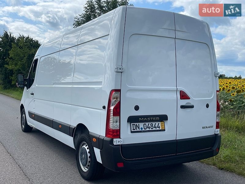 Грузовой фургон Renault Master 2018 в Бердичеве