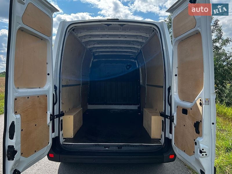 Грузовой фургон Renault Master 2018 в Бердичеве