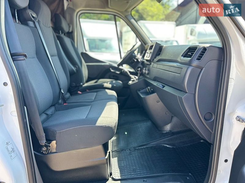 Грузовой фургон Renault Master 2024 в Хусте фото 24 Грузовой фургон Renault Master 2024 в Хусте