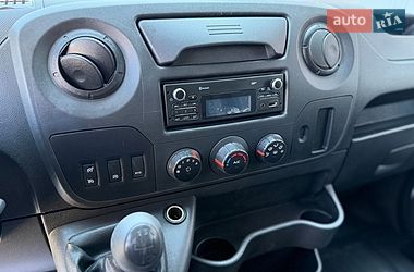 Вантажний фургон Renault Master 2018 в Дубні