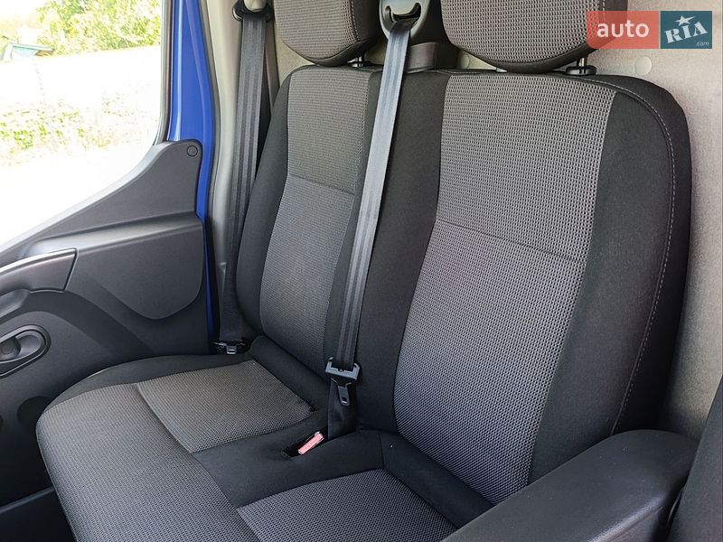Грузовой фургон Renault Master 2019 в Краснограде фото 26 Грузовой фургон Renault Master 2019 в Краснограде