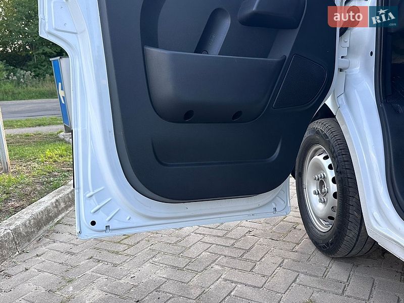Евакуатор Renault Master 2021 в Самборі фото 104 Евакуатор Renault Master 2021 в Самборі