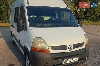 Вантажний фургон Renault Master 2004 в Рівному