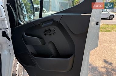 Вантажний фургон Renault Master 2022 в Одесі