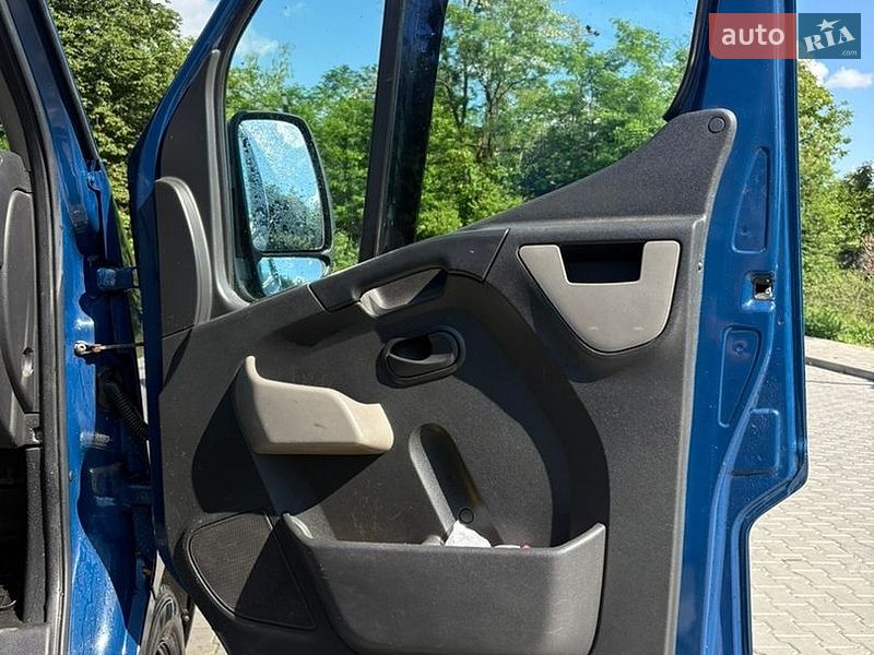 Вантажний фургон Renault Master 2014 в Стрию фото Вантажний фургон Renault Master 2014 в Стрию