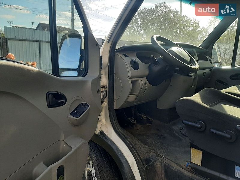 Вантажний фургон Renault Master 2006 в Білій Церкві