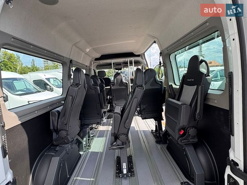 Мікроавтобус Renault Master 2020 в Києві