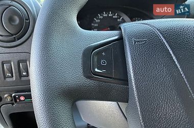 Вантажний фургон Renault Master 2019 в Одесі