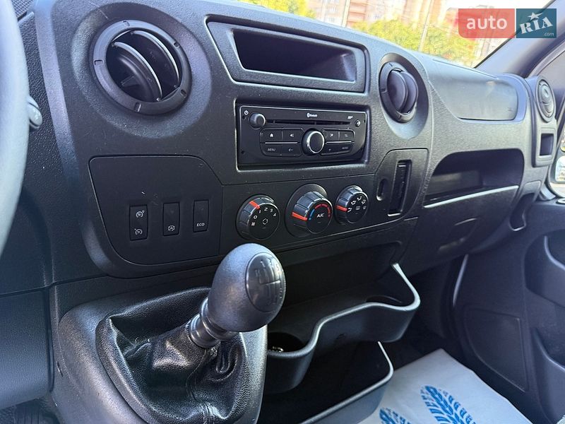 Вантажний фургон Renault Master 2019 в Одесі