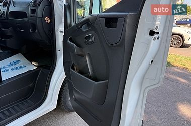Вантажний фургон Renault Master 2019 в Одесі