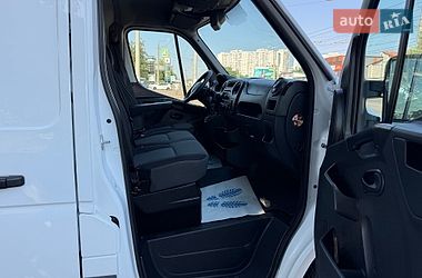 Вантажний фургон Renault Master 2019 в Одесі