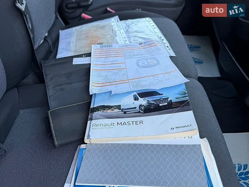 Вантажний фургон Renault Master 2019 в Одесі документ