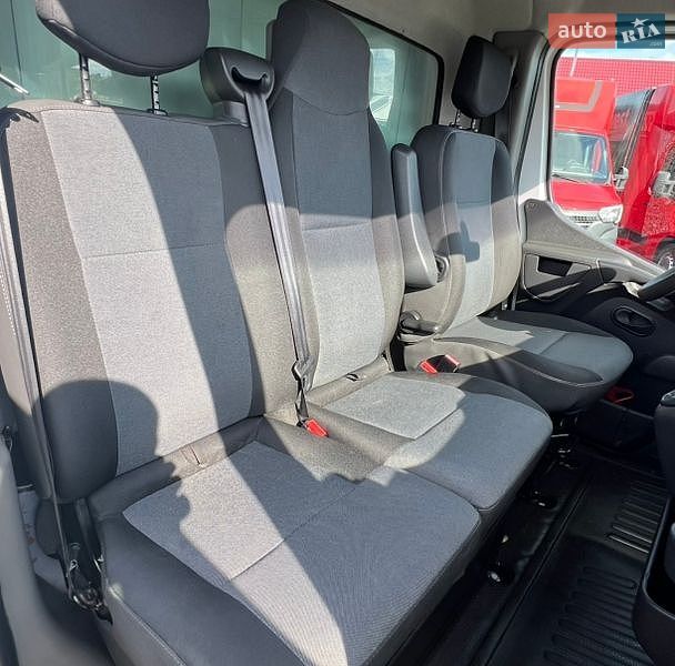 Другие грузовики Renault Master 2019 в Ковеле