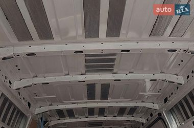 Вантажний фургон Renault Master 2019 в Львові