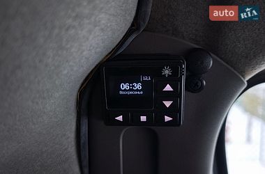 Вантажний фургон Renault Master 2019 в Львові