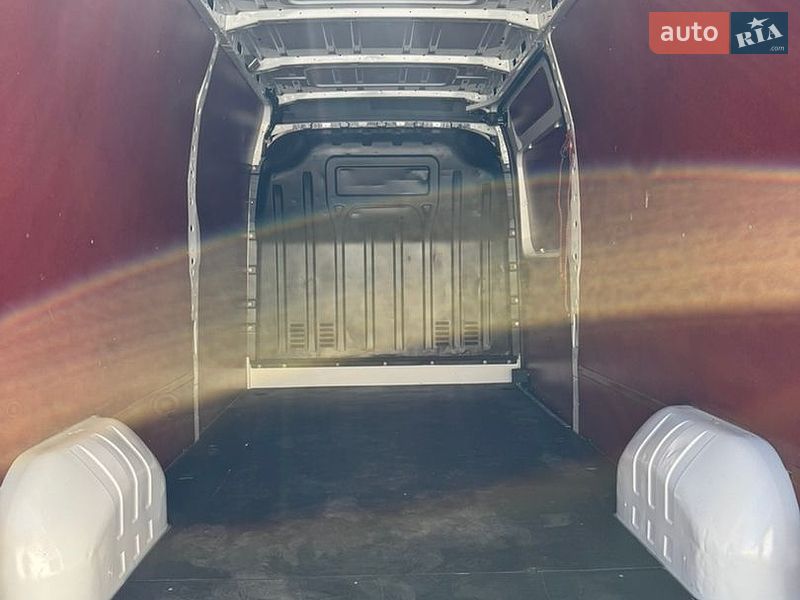 Грузовой фургон Renault Master 2021 в Ровно