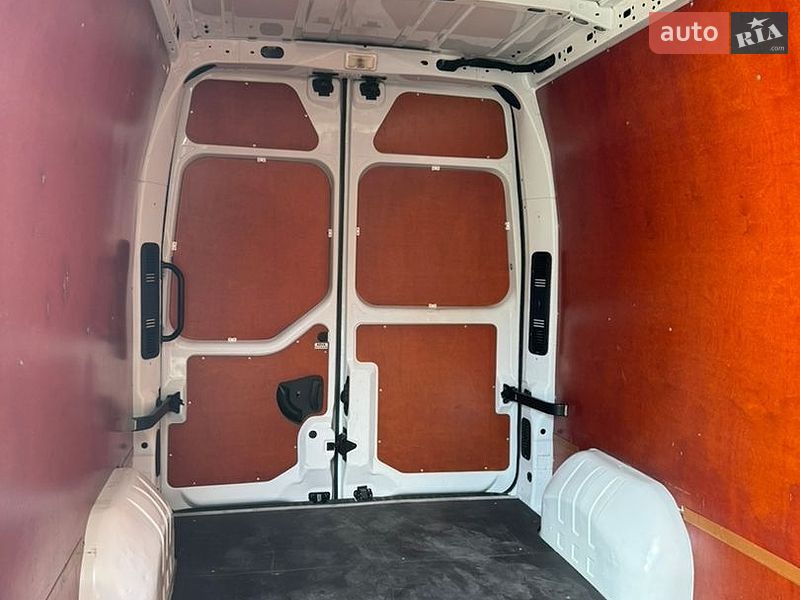 Грузовой фургон Renault Master 2021 в Ровно