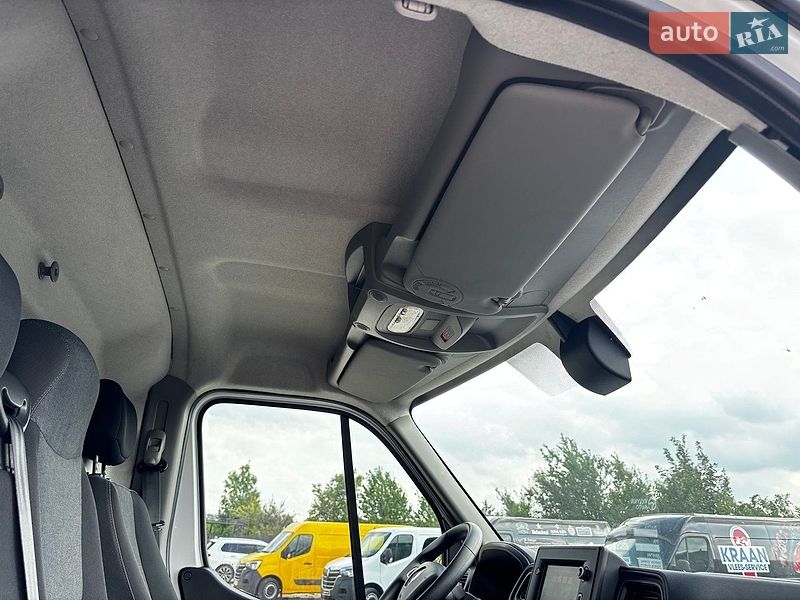 Вантажний фургон Renault Master 2021 в Львові