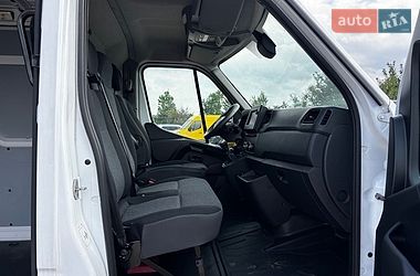 Вантажний фургон Renault Master 2021 в Львові