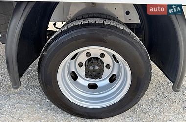 Грузовой фургон Renault Master 2018 в Львове