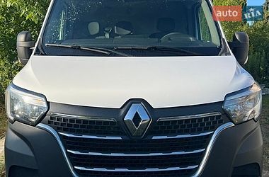 Вантажний фургон Renault Master 2022 в Львові