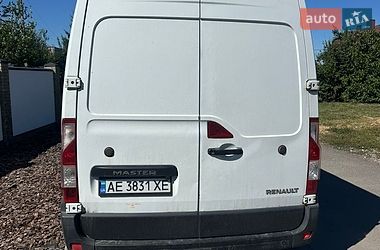 Вантажний фургон Renault Master 2012 в Дніпрі