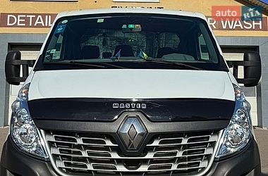 Автовоз Renault Master 2015 в Луцке