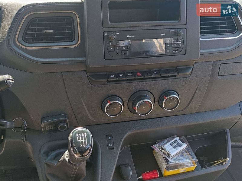 Мінівен Renault Master 2020 в Дніпрі