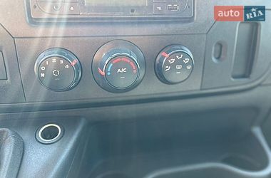 Грузовой фургон Renault Master 2018 в Хусте