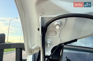 Тентованый Renault Master 2022 в Киеве