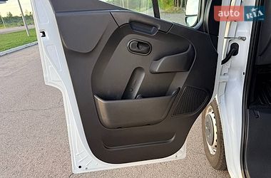 Тентованый Renault Master 2022 в Киеве