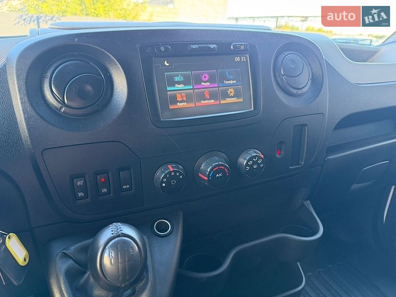 Грузовой фургон Renault Master 2018 в Дубно