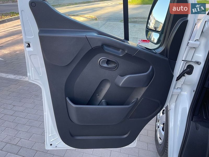 Вантажний фургон Renault Master 2021 в Луцьку