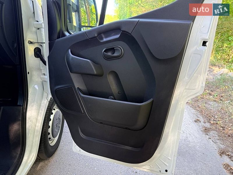 Тентований Renault Master 2022 в Києві фото 90 Тентований Renault Master 2022 в Києві