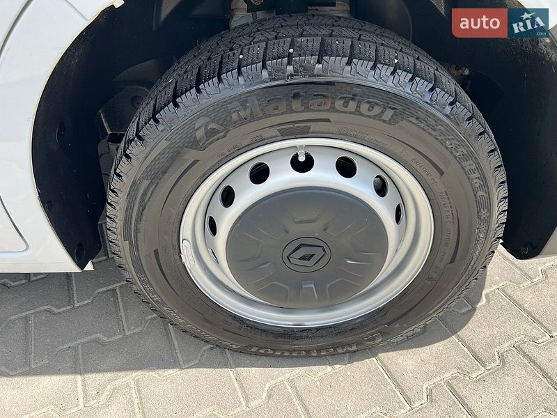 Микроавтобус грузовой (до 3,5т) Renault Master 2022 в Дубно