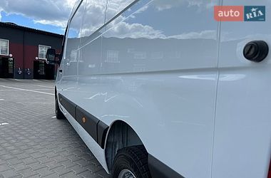 Микроавтобус грузовой (до 3,5т) Renault Master 2022 в Дубно