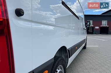 Микроавтобус грузовой (до 3,5т) Renault Master 2022 в Дубно