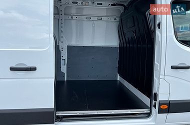 Микроавтобус грузовой (до 3,5т) Renault Master 2022 в Дубно