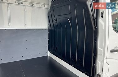 Микроавтобус грузовой (до 3,5т) Renault Master 2022 в Дубно