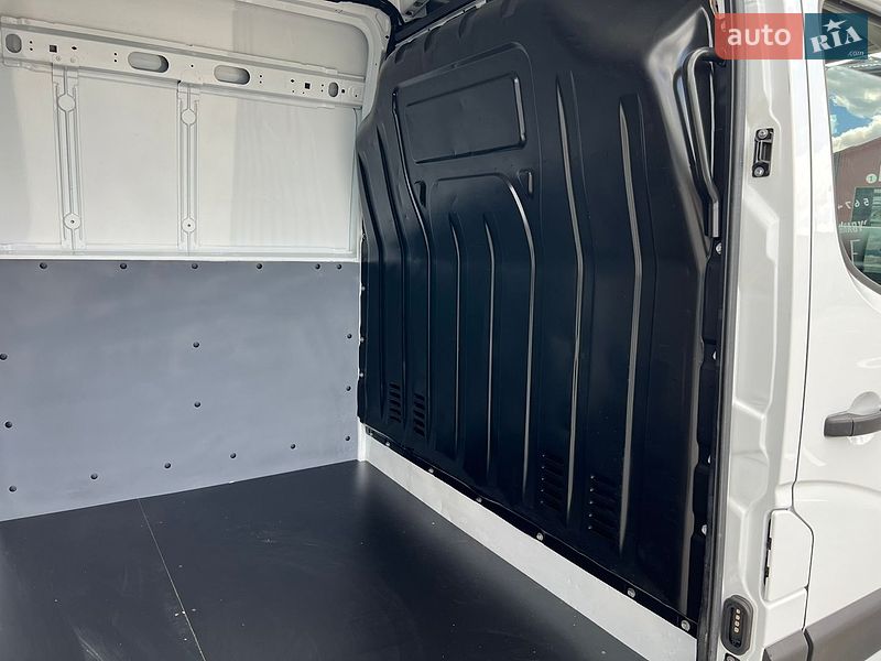 Микроавтобус грузовой (до 3,5т) Renault Master 2022 в Дубно