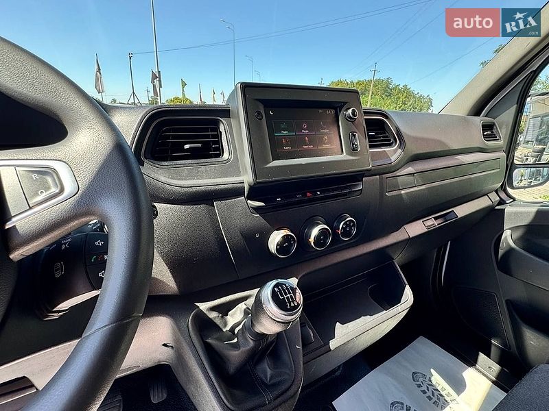 Вантажний фургон Renault Master 2021 в Вінниці