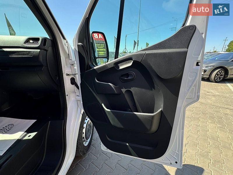 Вантажний фургон Renault Master 2021 в Вінниці