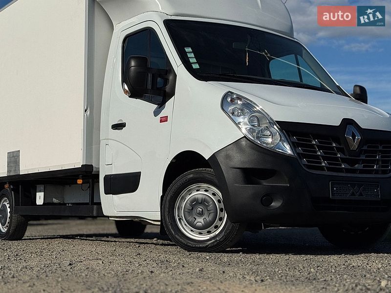 Вантажний фургон Renault Master 2017 в Луцьку