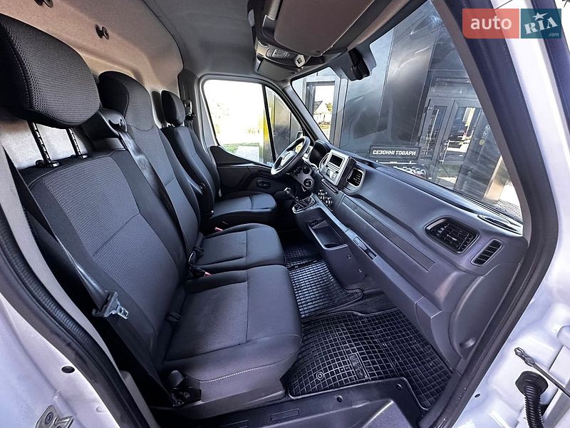 Вантажний фургон Renault Master 2024 в Ковелі