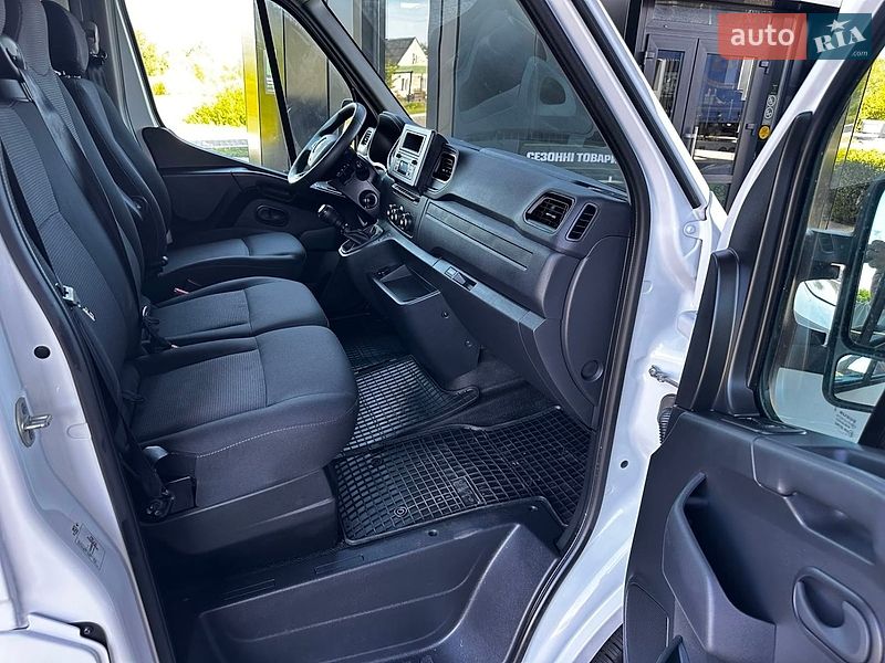 Вантажний фургон Renault Master 2024 в Ковелі